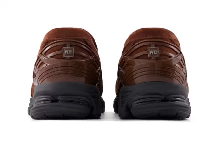 New Balance 1906L Rich Oak Suede Camurça Slip-on Marrom