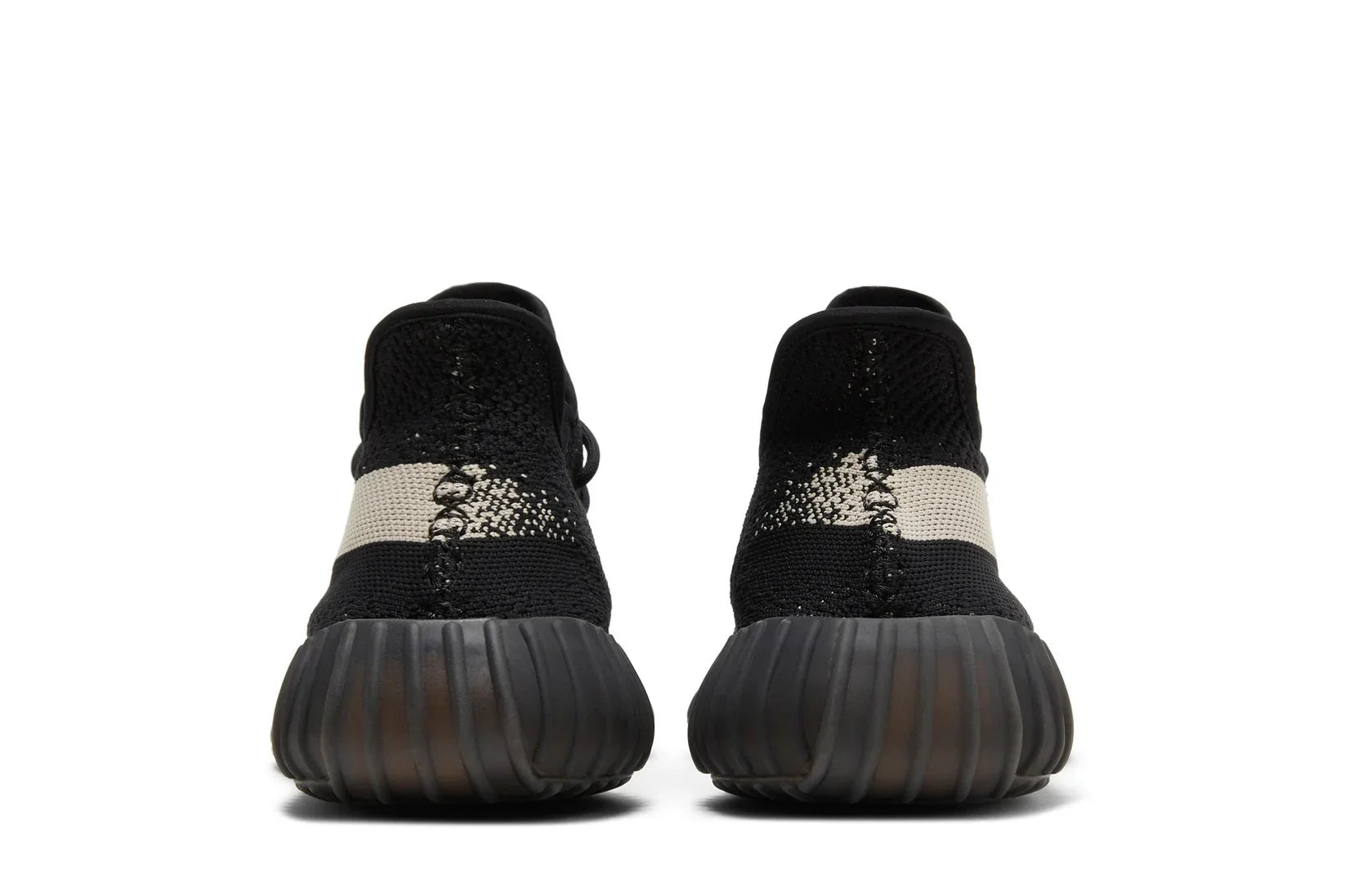 Yeezy Boost 350 V2 Oreo Preto